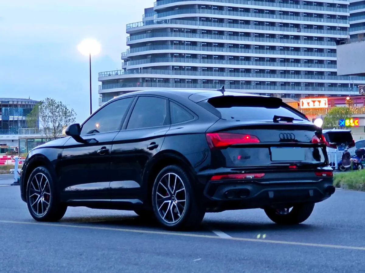 2023 Audi SQ5 3.0T 354HP V6 8AT,autocango,china used car exporter,china ev exporter,chinese used car exporter,chinese used ev exporter