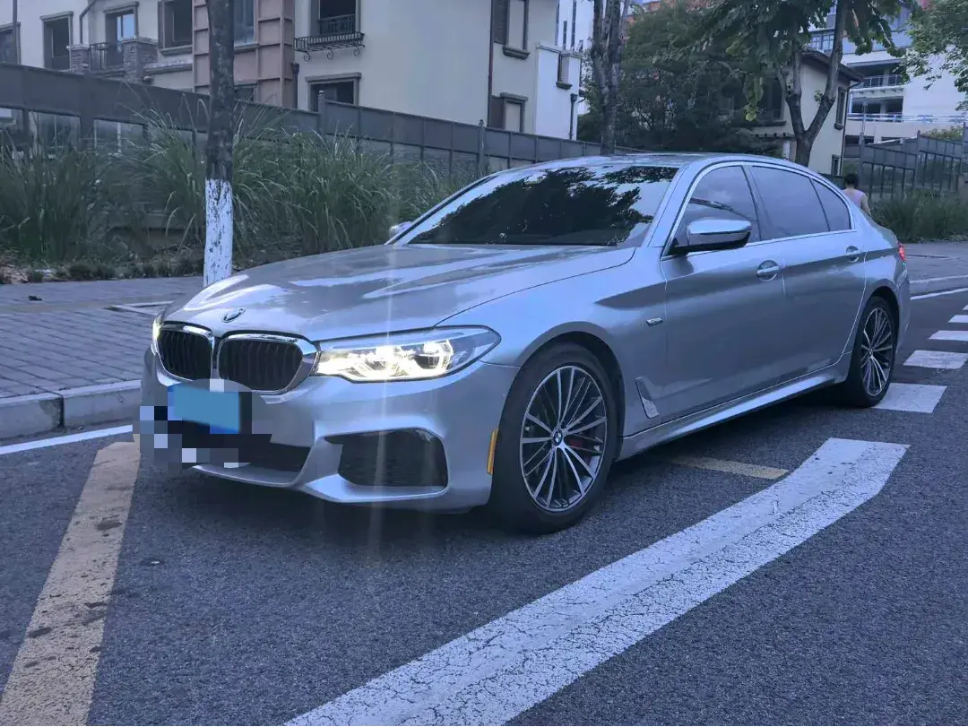 2020 BMW 5 Series 2.0T 252HP L4 8AT