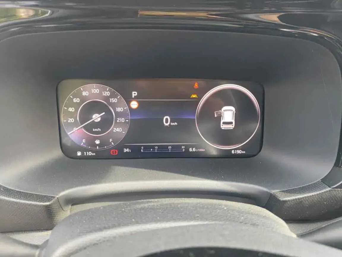 2024 Kia Sonet 1.5L 115HP L4 CVT,autocango,china used car exporter,china ev exporter,chinese used car exporter,chinese used ev exporter