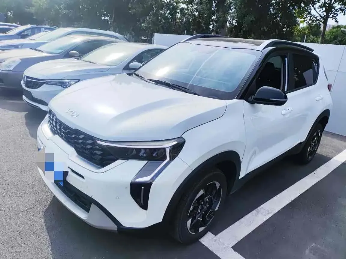2024 Kia Sonet 1.5L 115HP L4 CVT,autocango,china used car exporter,china ev exporter,chinese used car exporter,chinese used ev exporter