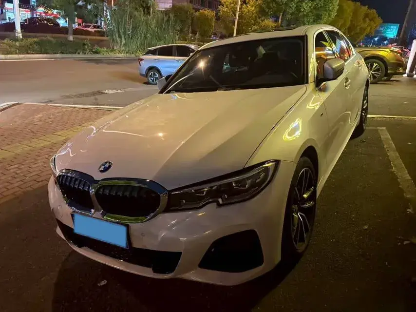 2021 BMW 3 Series 2.0T 184HP L4 8AT