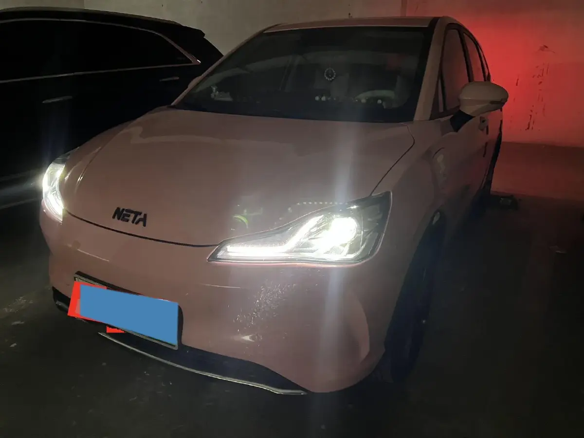 2022 Neta V BEV 38.54KWH