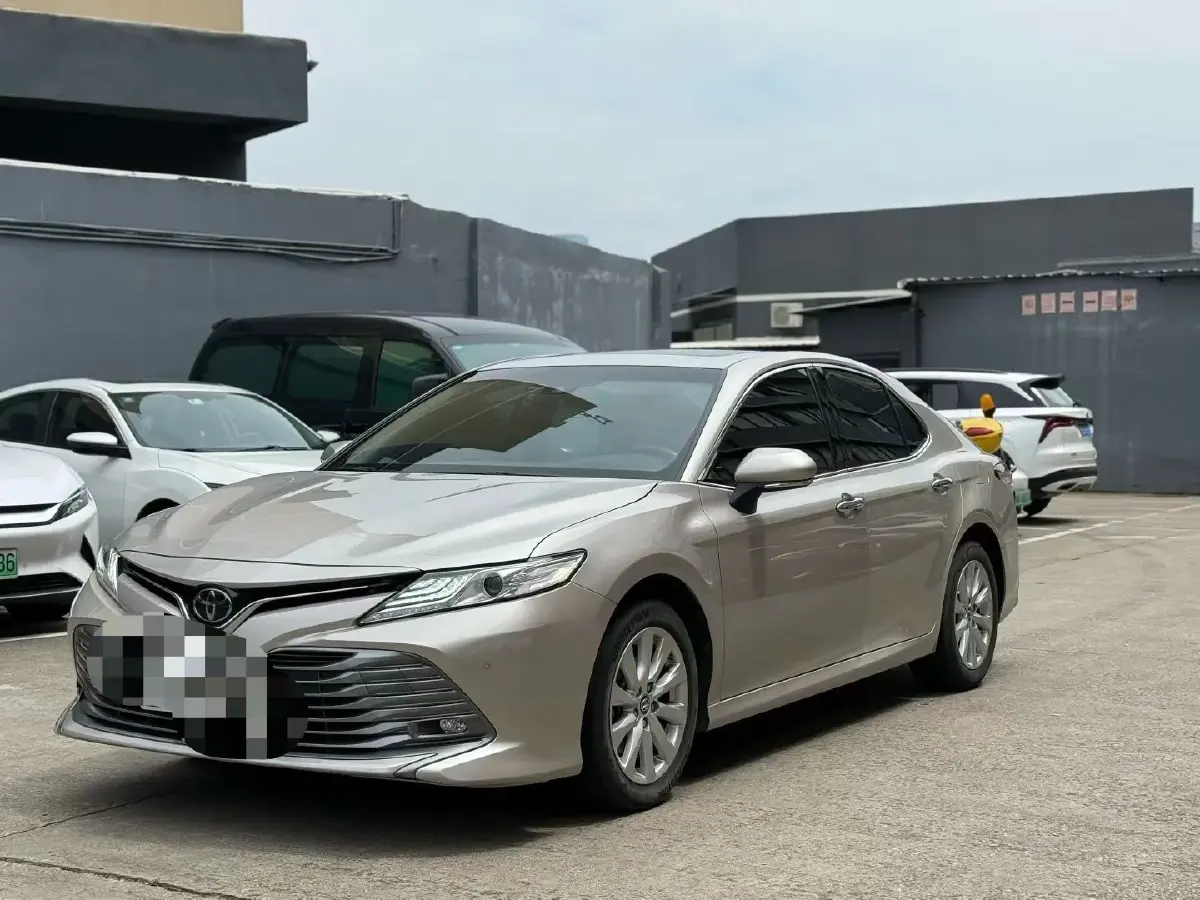 2019 Toyota Camry 2.0L 178HP L4 CVT