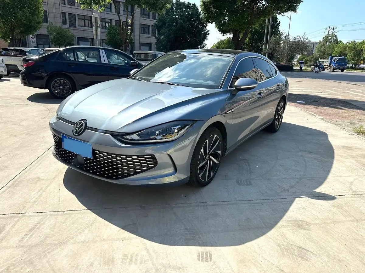 2022 Volkswagen Lamando 1.4T 150HP L4 7DCT