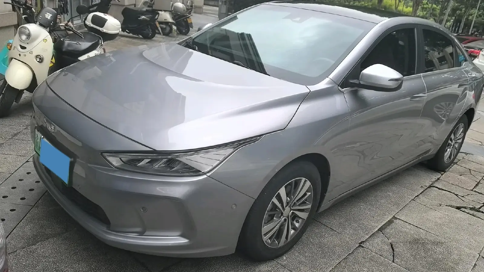 2019 Geometry A BEV 51.9KWH