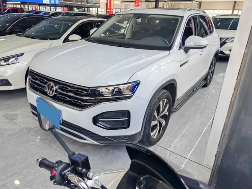 2020 Volkswagen Tayron 2.0T 186HP L4 7DCT