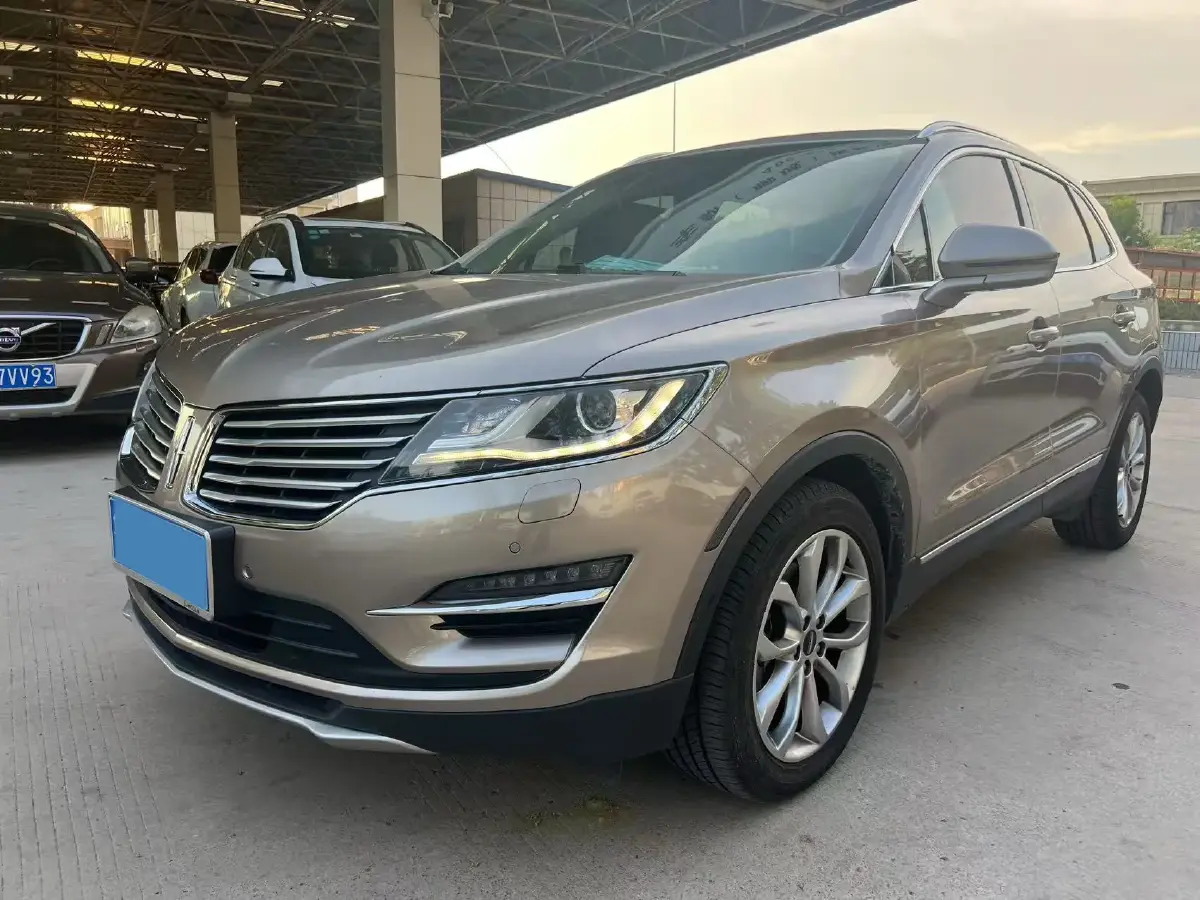 2017 Lincoln MKC 2.0T 203HP L4 6AT