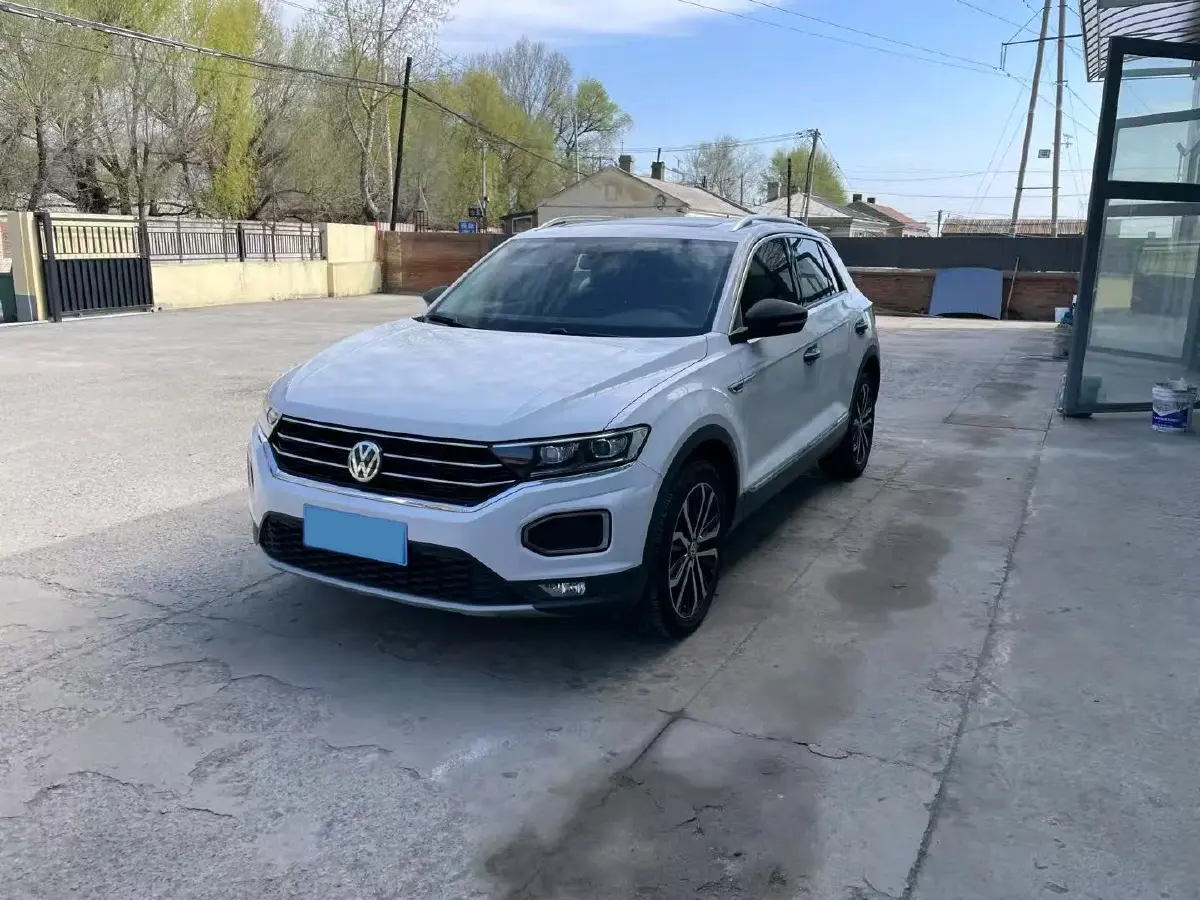 2019 Volkswagen T-Roc 1.4T 150HP L4 7DCT