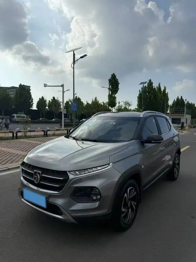 2017 BaoJun 510 1.5L 112HP L4 6MT