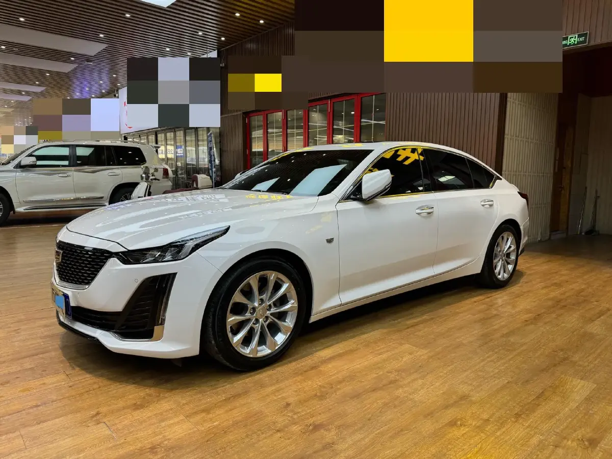 2022 Cadillac CT5 2.0T 237HP L4 10AT