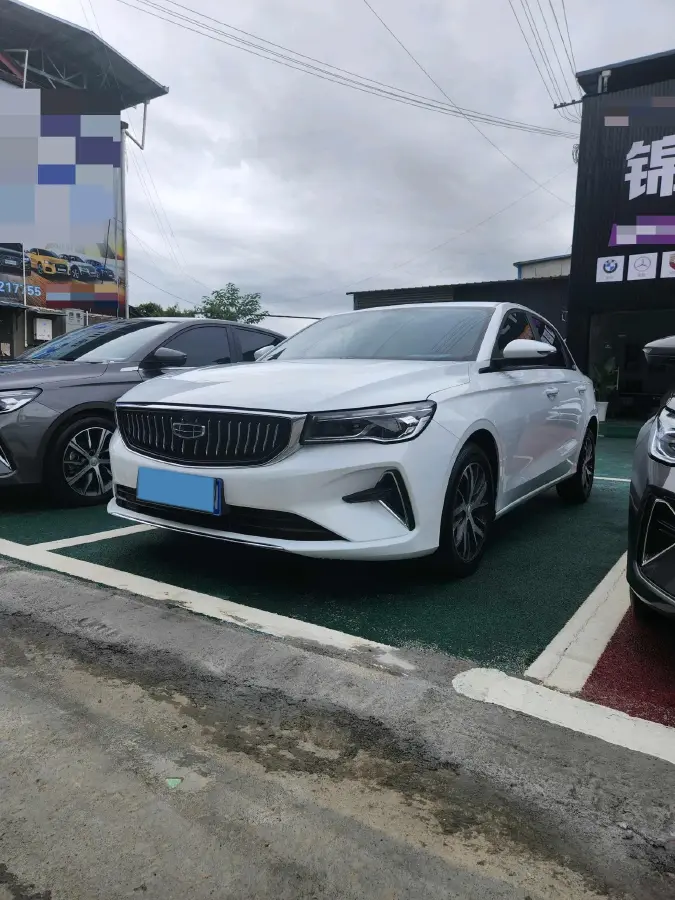 2022 Geely Emgrand 1.5L 114HP L4 CVT
