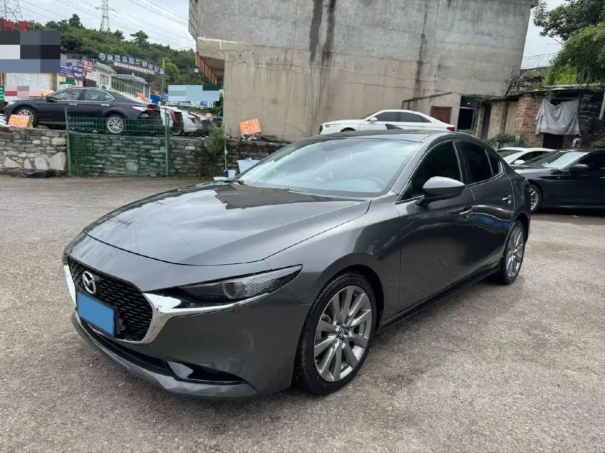 2022 Mazda 3 Axela 2.0L 158HP L4 6AT