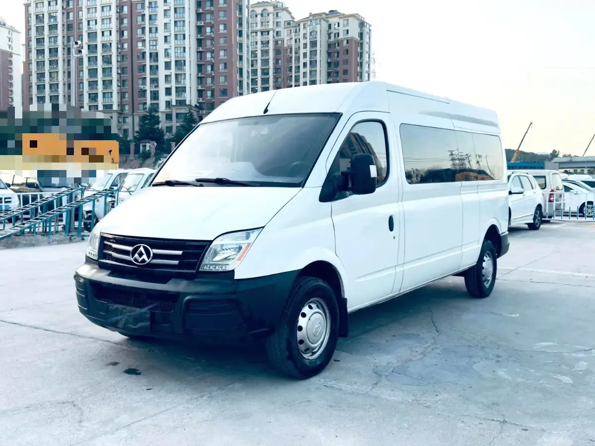 2020 MAXUS XinTu V80 2.5T 136HP L4 6MT