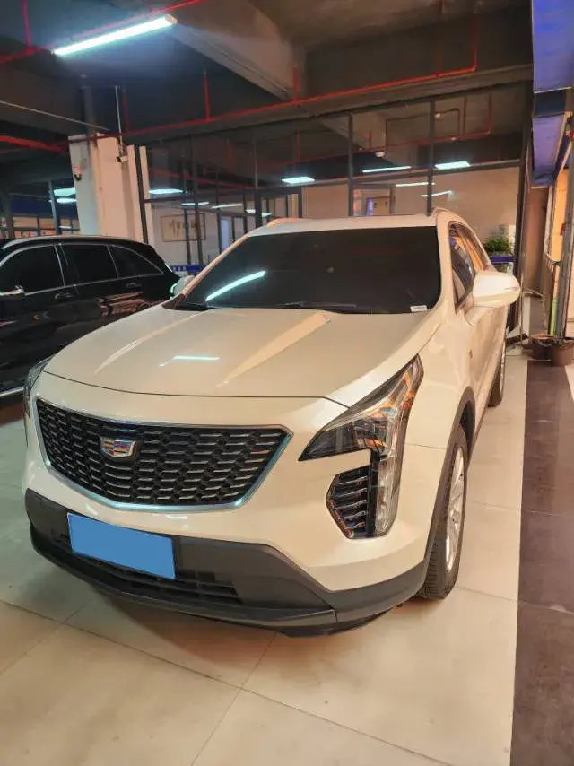 2021 Cadillac XT4 2.0T 237HP L4 9AT