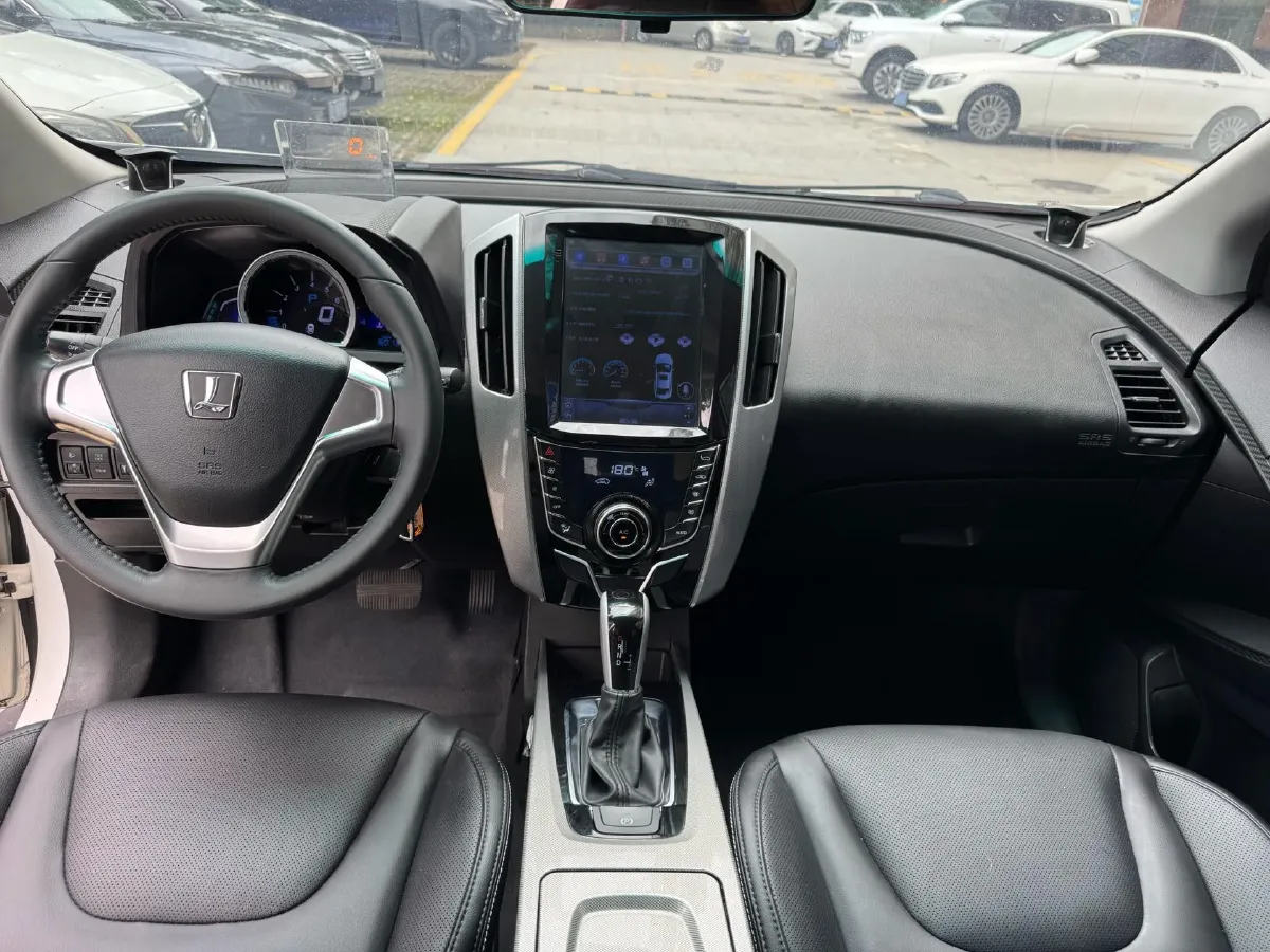 2016 Luxgen 6 SUV 1.8T 180HP L4 6AT,autocango,china used car exporter,china ev exporter,chinese used car exporter,chinese used ev exporter