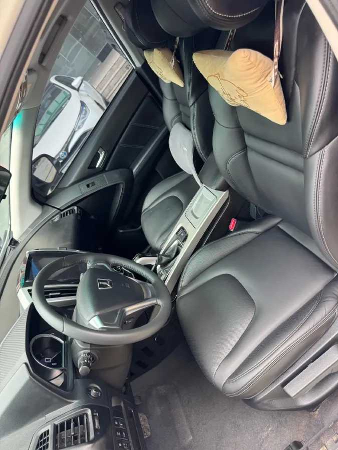 2016 Luxgen 6 SUV 1.8T 180HP L4 6AT,autocango,china used car exporter,china ev exporter,chinese used car exporter,chinese used ev exporter