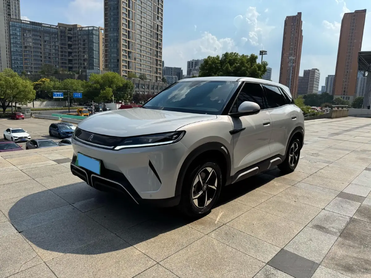 2024 BYD YuanUP BEV 45.12KWH