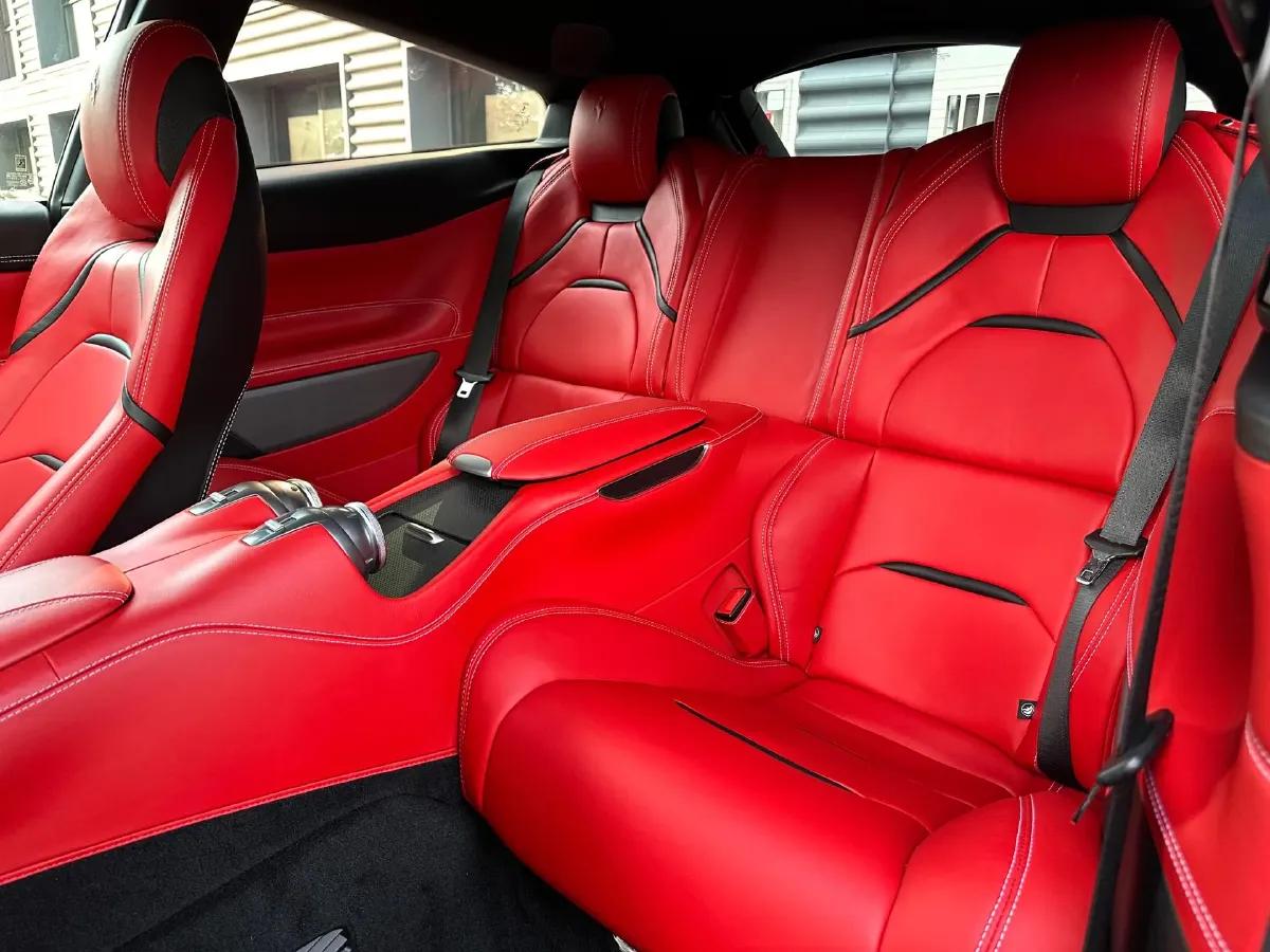 2017 Ferrari GTC4 Lusso 3.9T 609HP V8 7DCT,autocango,china used car exporter,china ev exporter,chinese used car exporter,chinese used ev exporter