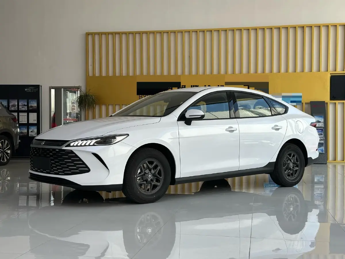 2025 BYD Qin Plus 1.5L 101HP L4 E-CVT PHEV 7.68KWH