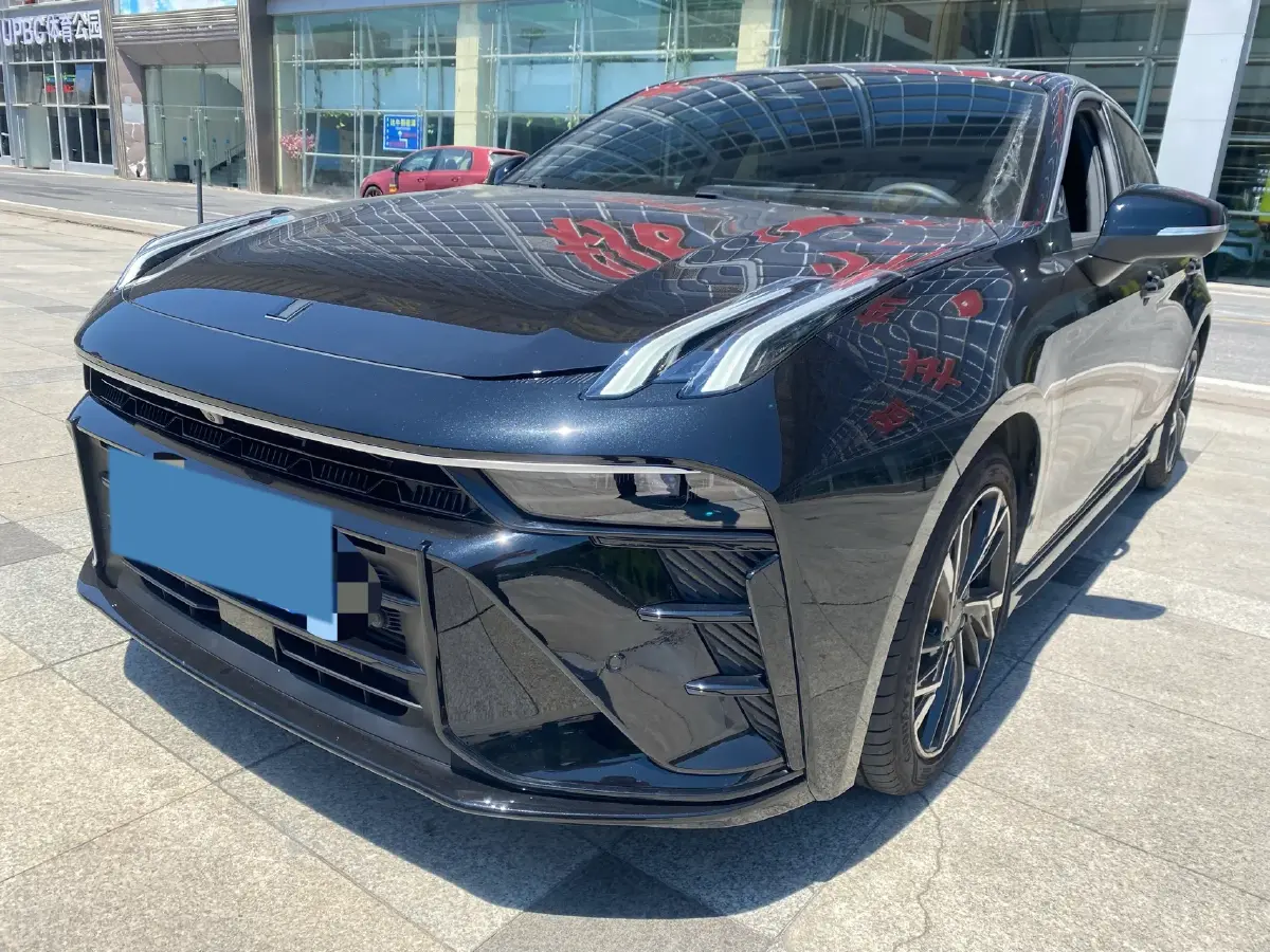 2025 LYNK&CO 03 1.5T 181HP L4 7DCT