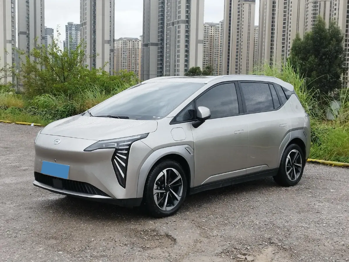 2023 Aion Y BEV 61.7KWH
