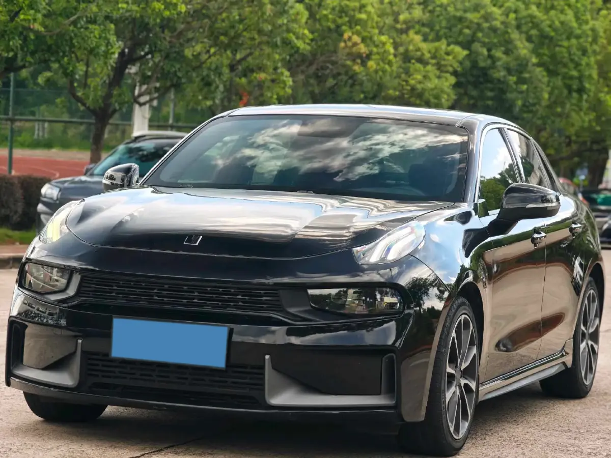 2018 LYNK&CO 03 1.5T 180HP L3 7DCT
