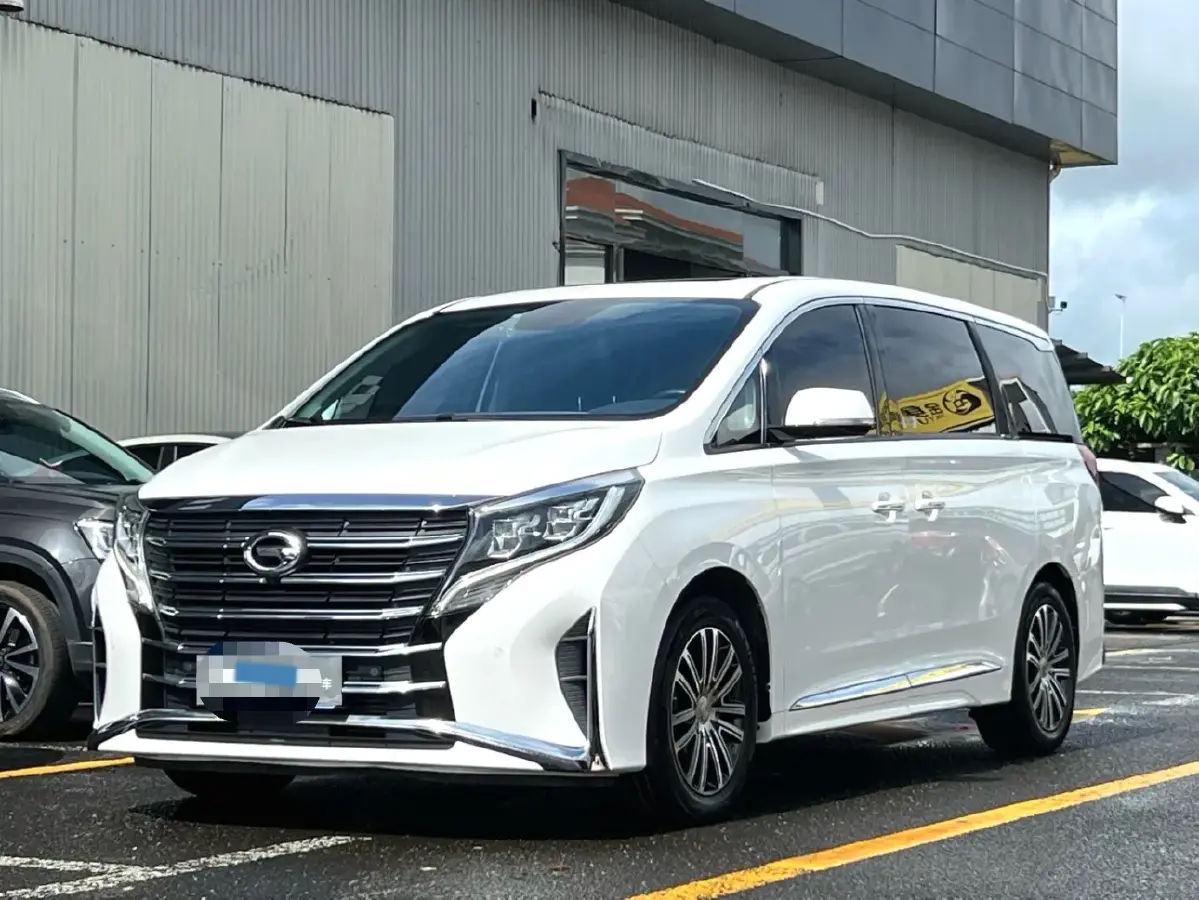 2021 GAC Trumpchi M8 2.0T 252HP L4 8AT