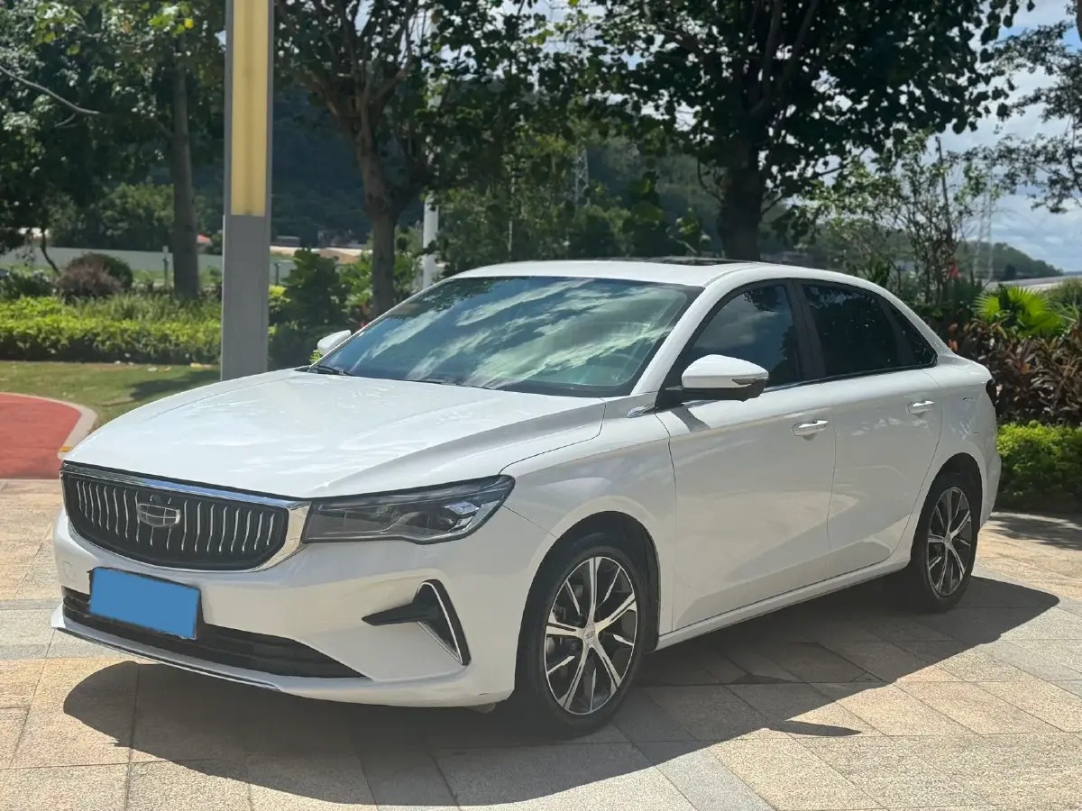 2022 Geely Emgrand L 1.4T 141HP L4 CVT