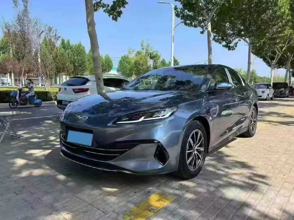 2024 BYD QinL 1.5L 101HP L4 E-CVT PHEV 10.08KWH