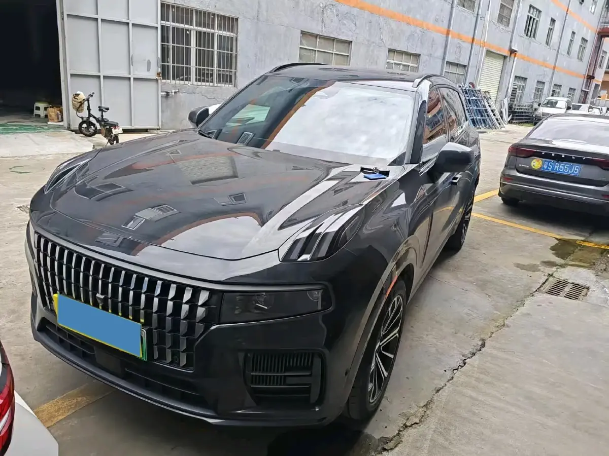 2023 LYNK&CO 09 EM-P 2.0T 254HP L4 3DHT PHEV 40.1KWH