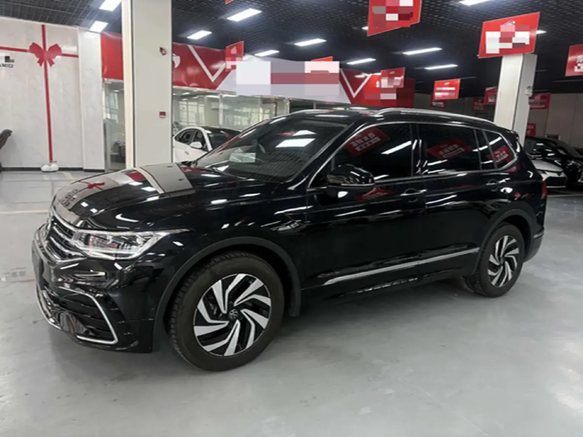 2024 Volkswagen Tiguan L 2.0T 186HP L4 7DCT