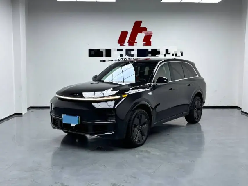 2025 Li L8 Range Extended 154HP REEV