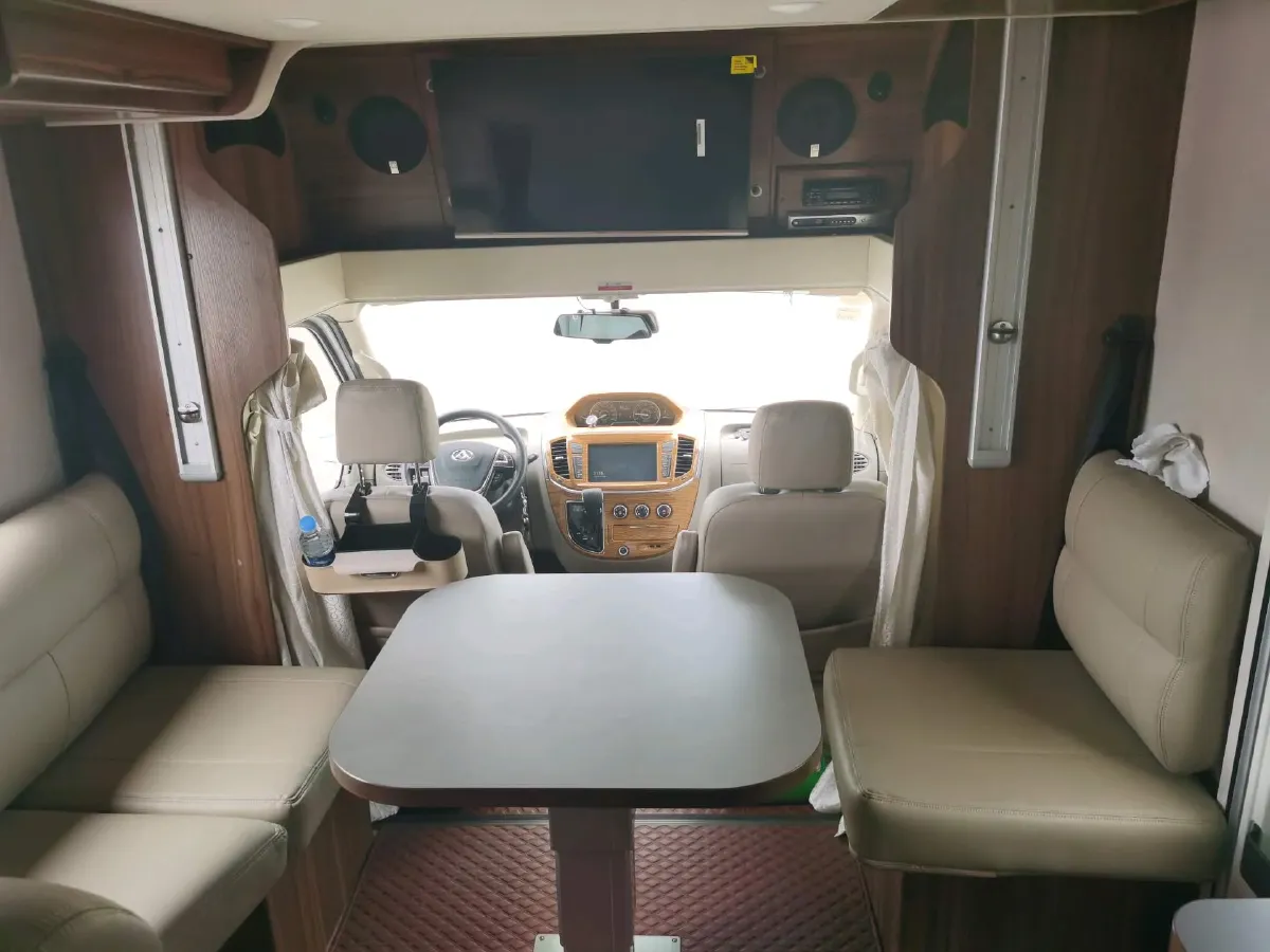 2013 Great Wall V80 2.4L 163HP L4 4AT,autocango,china used car exporter,china ev exporter,chinese used car exporter,chinese used ev exporter