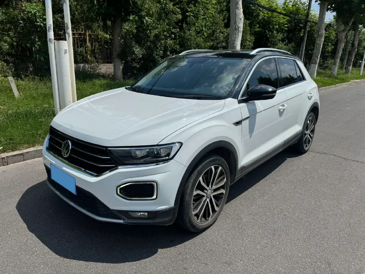 2019 Volkswagen T-Roc 1.4T 150HP L4 7DCT