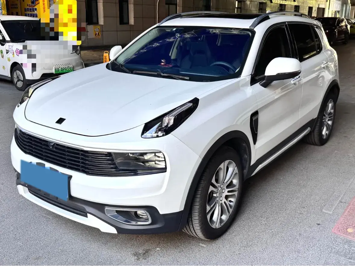 2019 LYNK&CO 01 2.0T 190HP L4 6AT