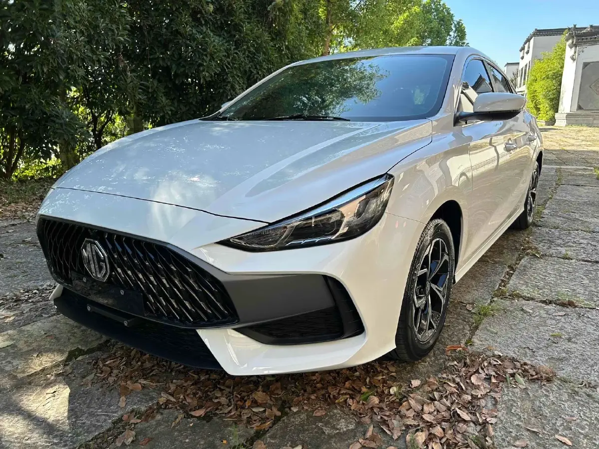 2023 MG 5 1.5L 129HP L4 CVT