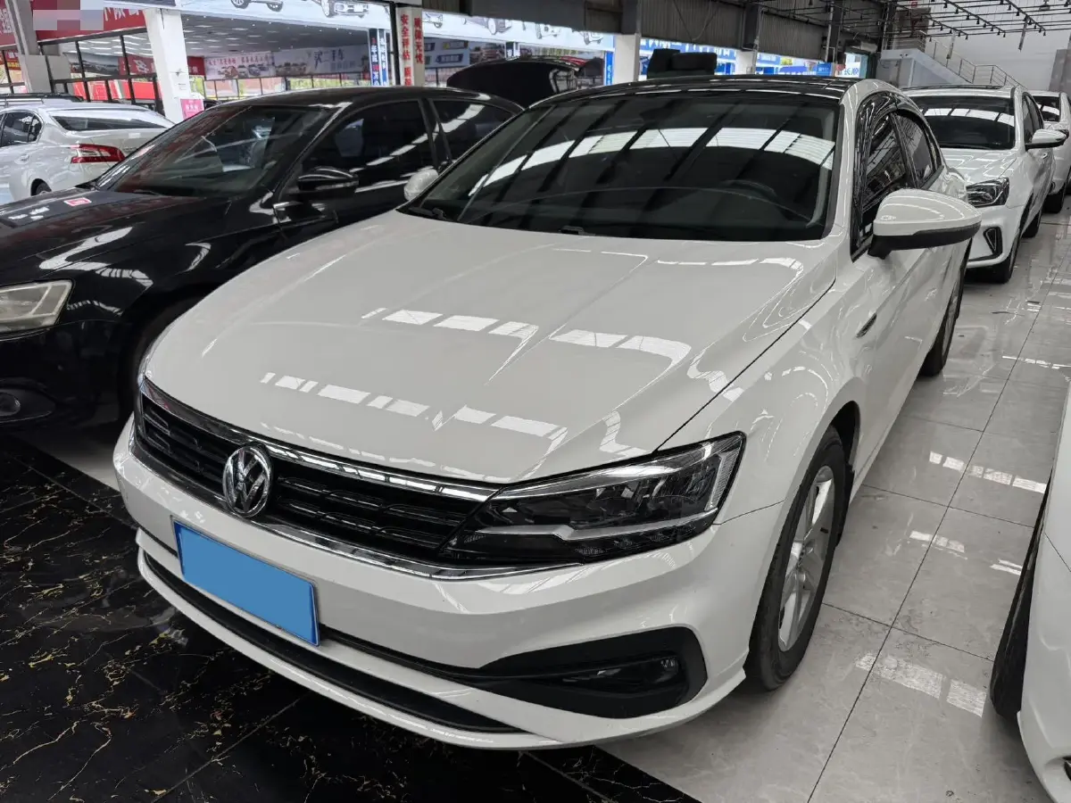 2021 Volkswagen Lamando 1.4T 131HP L4 7DCT
