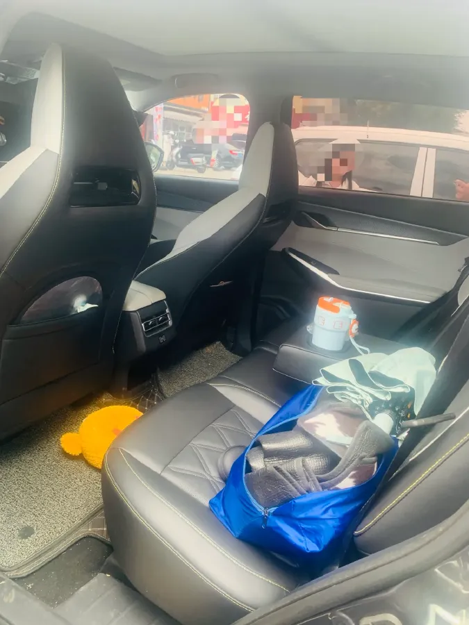 2023 ChangAn CS75 Plus iDD 1.5T 170HP L4 6TCT PHEV 28.39KWH,autocango,china used car exporter,china ev exporter,chinese used car exporter,chinese used ev exporter