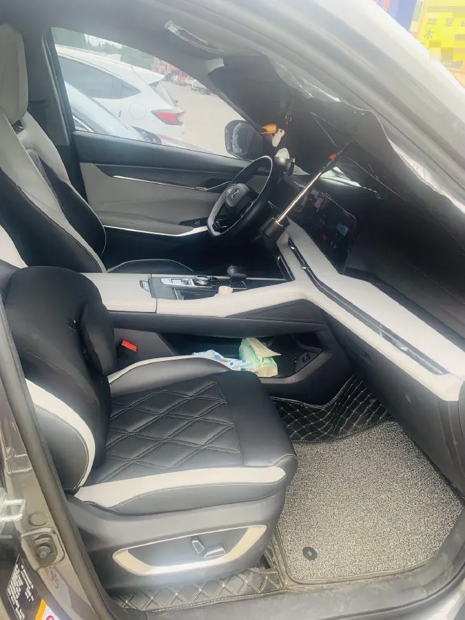 2023 ChangAn CS75 Plus iDD 1.5T 170HP L4 6TCT PHEV 28.39KWH,autocango,china used car exporter,china ev exporter,chinese used car exporter,chinese used ev exporter