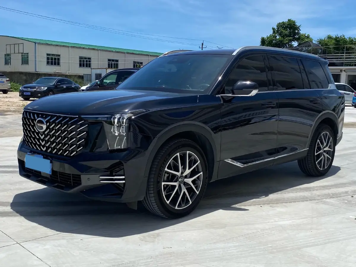 2022 GAC Trumpchi GS8 2.0T 252HP L4 8AT