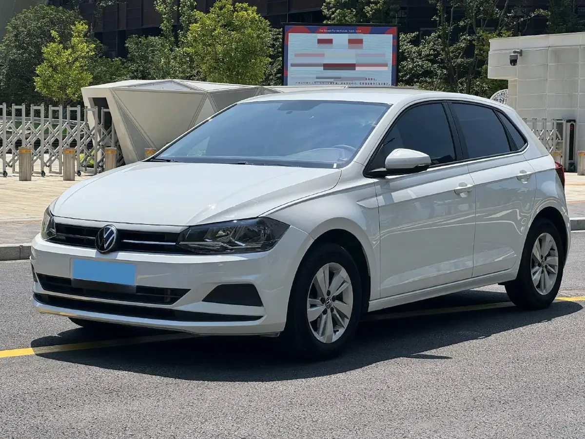 2023 Volkswagen Polo 1.5L 110HP L4 6AT