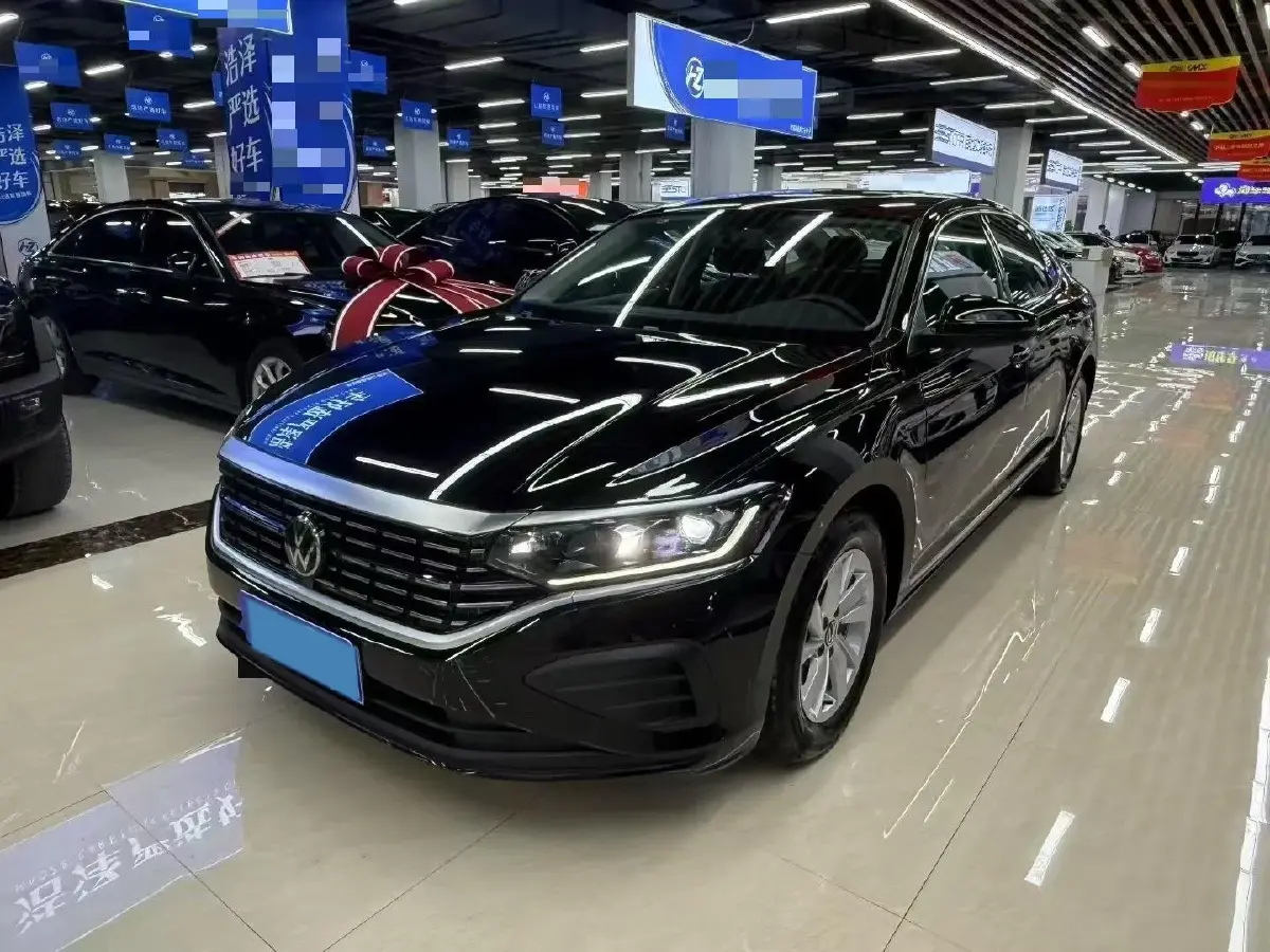 2023 Volkswagen Passat 1.4T 150HP L4 7DCT