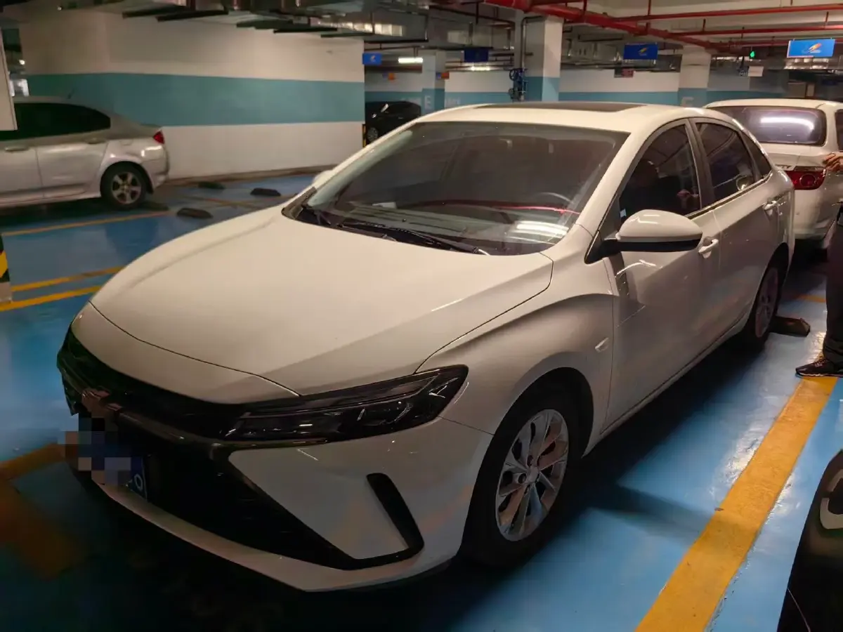 2023 Chevrolet Monza 1.5L 113HP L4 6DCT