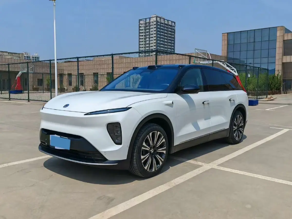 2024 NIO ES8 BEV 75KWH