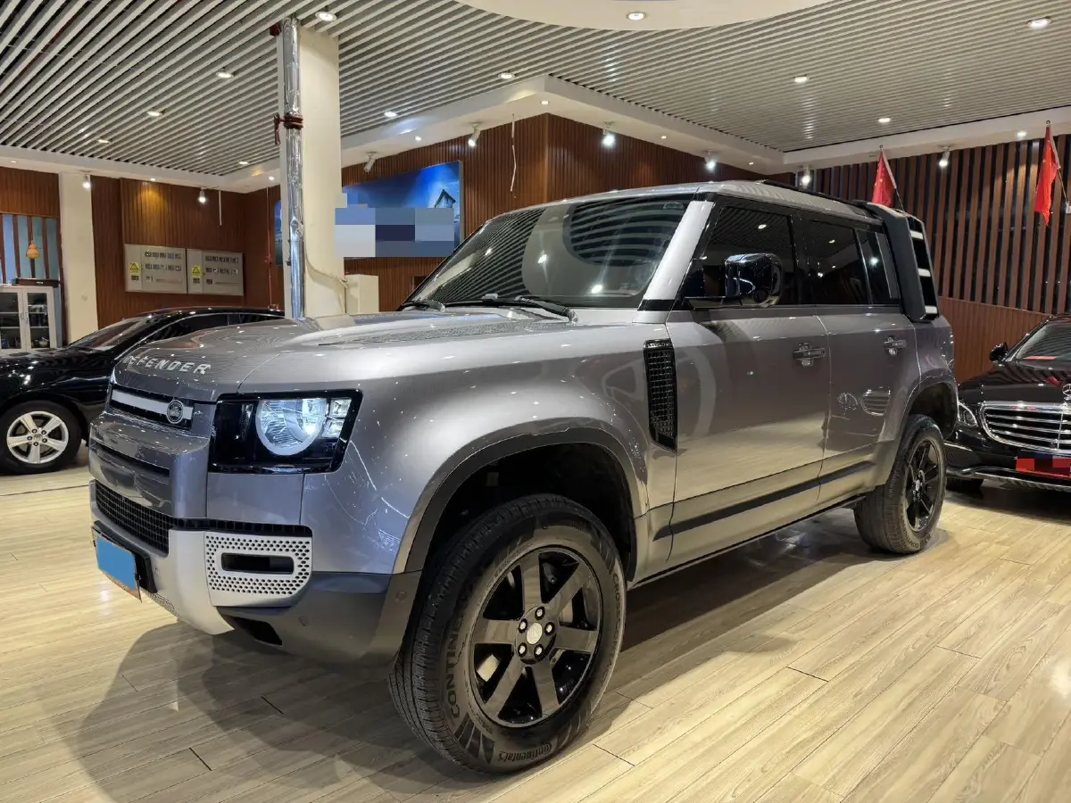 2021 Land Rover Defender 3.0T 400HP L6 8AT