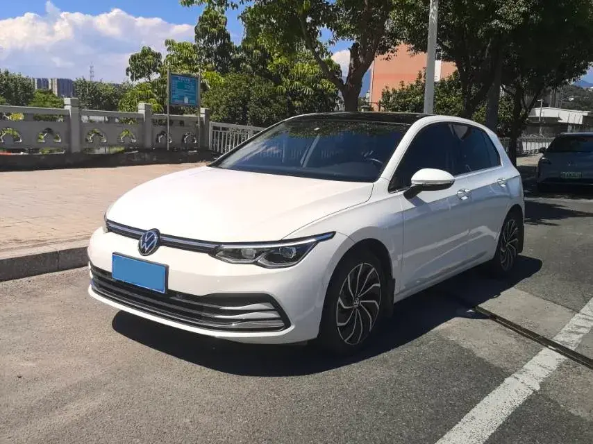 2021 Volkswagen Golf 1.4T 150HP L4 7DCT