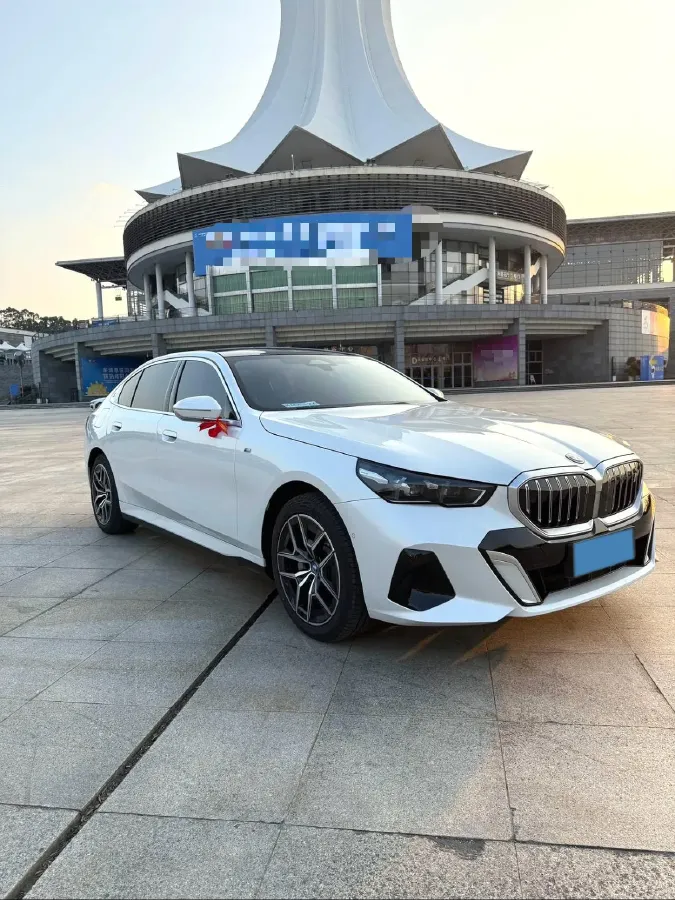 2024 BMW i5 BEV 79.05KWH,autocango,china used car exporter,china ev exporter,chinese used car exporter,chinese used ev exporter