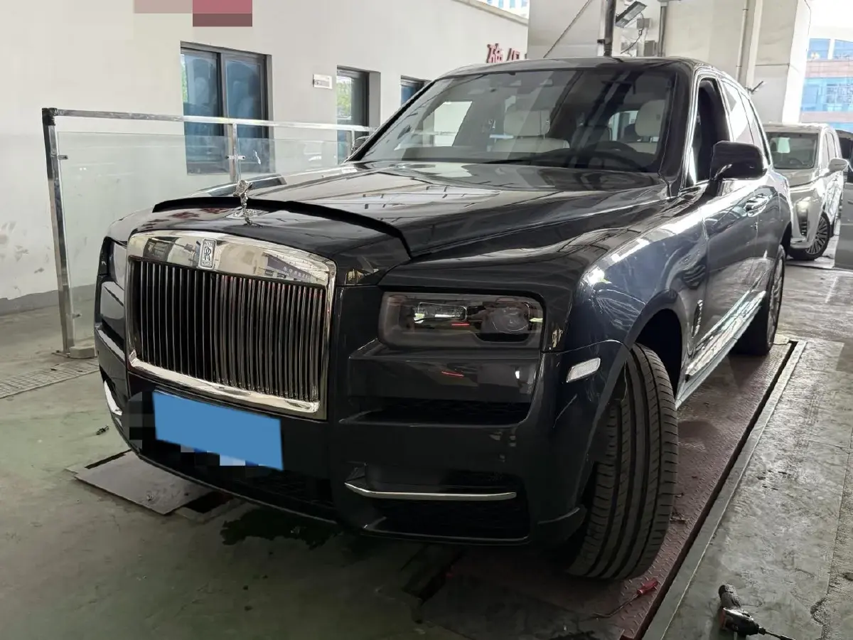 2018 Rolls-Royce Cullinan 6.7T 571HP V12 8AT