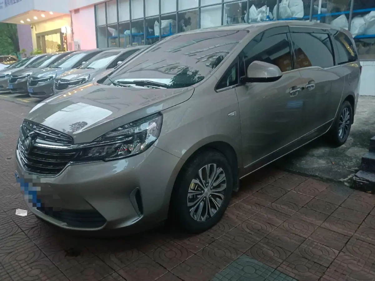 2022 Buick GL8 2.0T 237HP L4 9AT