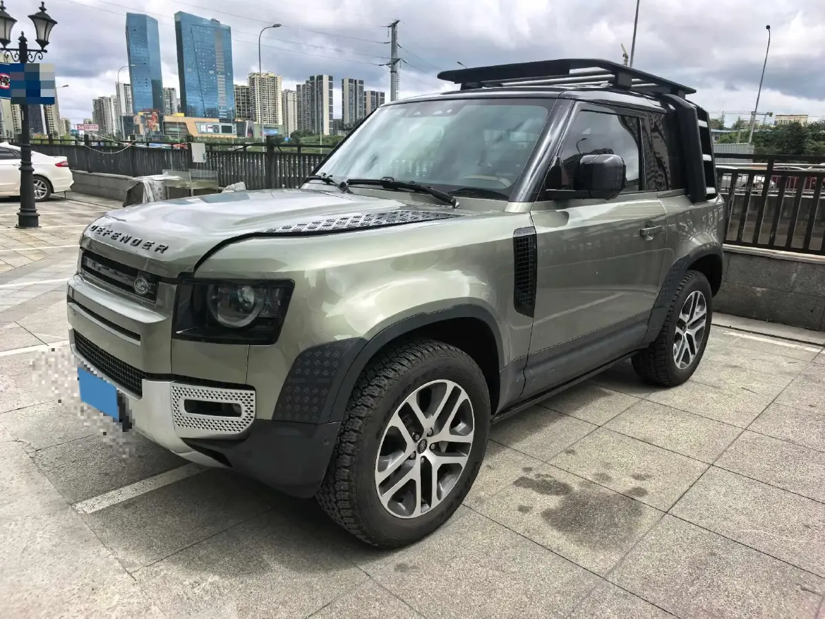 2022 Land Rover Defender 3.0T 400HP L6 8AT